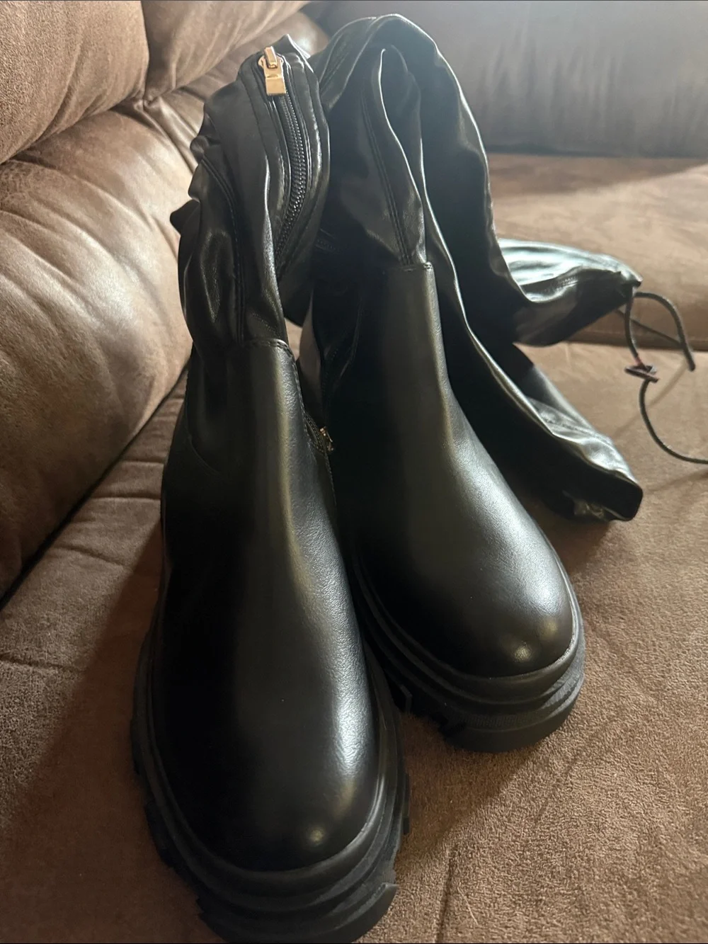 Dream Pairs Black Over-the-Knee Lug Sole Boots